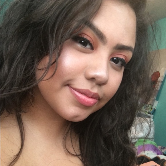 nicoleluevano02